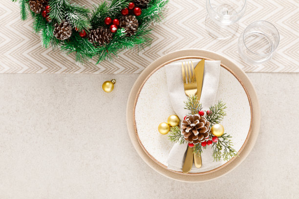 圣诞节日晚餐餐桌摆设图片下载