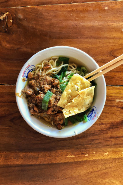 鸡肉面条图片下载