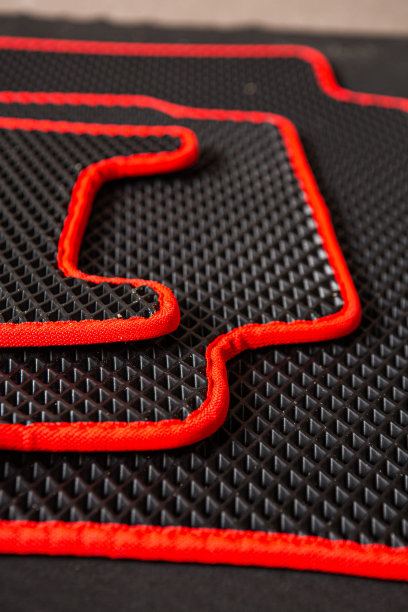 垫伊娃图片下载