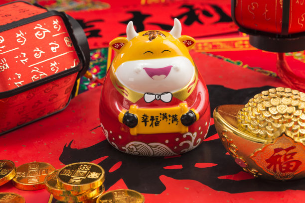 牛年的过年材料图片下载
