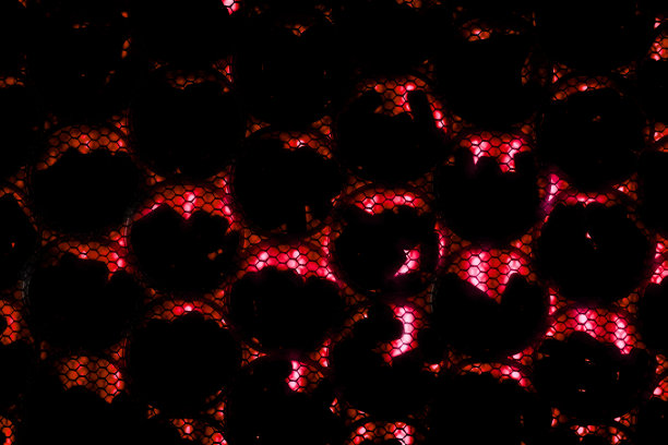 IK辐射和活性炭颗粒的多级空气过滤器。空气净化消毒系统。HEPA健康过滤器，防止过敏，灰尘，病毒和细菌图片下载