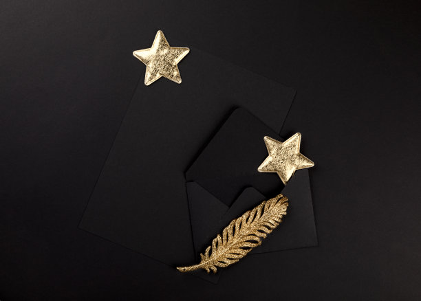 圣诞平Lay背景。Ð①传统圣诞金光闪闪的珠宝信图片下载