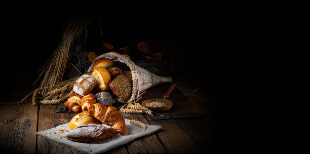 新鲜的面包卷图片下载