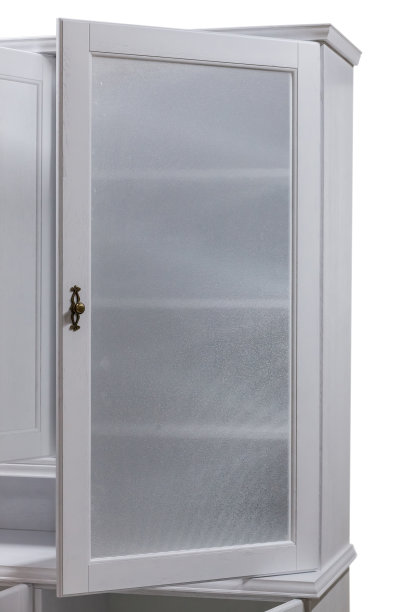 特写的厨房橱柜门与磨砂玻璃。图片下载