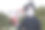 背包学生对着扩音器大喊图片下载