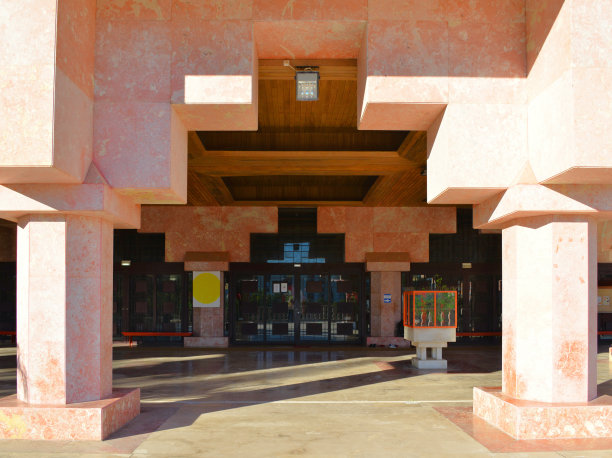 葡萄牙里斯本印度教寺庙的入口图片下载