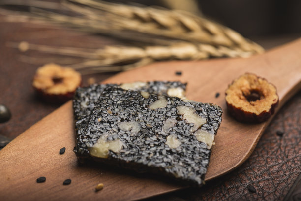 驴皮胶，枣，核桃，玫瑰和芝麻制成的糕点。阿胶。图片下载