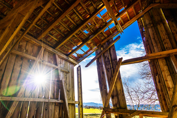 旧的木屋图片下载