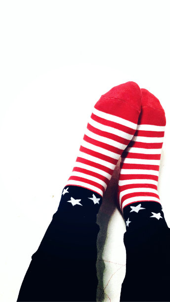 中国将削减条纹袜子图片下载