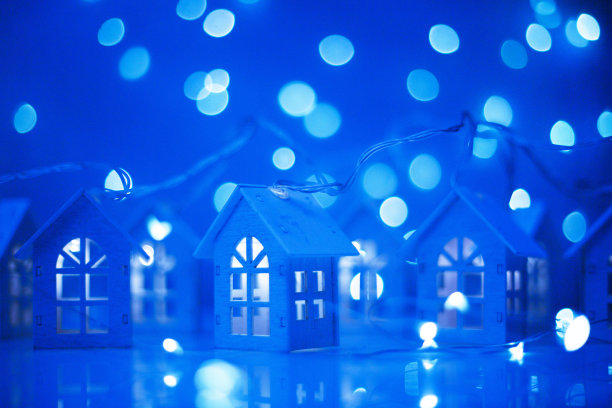 发光的房子圣诞卡片图片下载