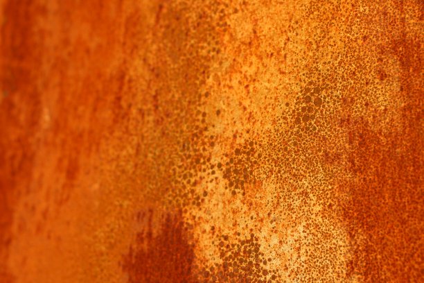 铁锈腐蚀纹理背景特写铁锈红色金属风化的旧表面燃烧的汽车货车车辆图片下载