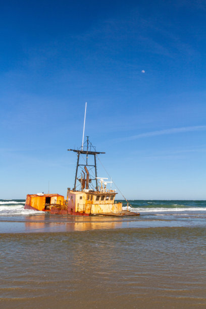 外滩海难图片下载