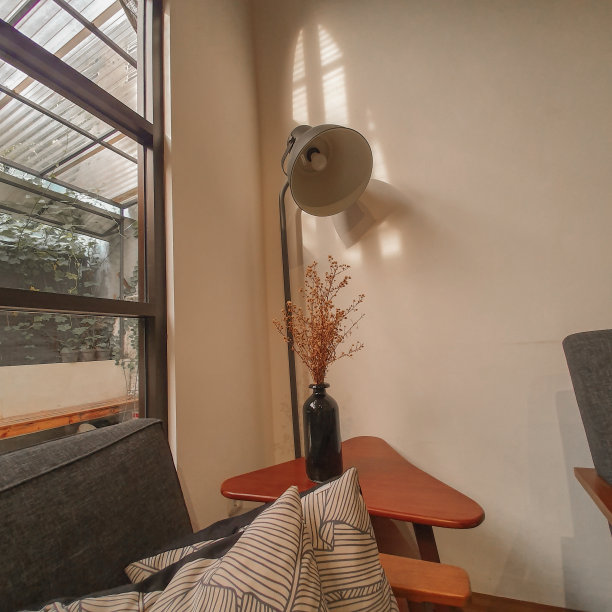 室内采用美学暖色调图片下载