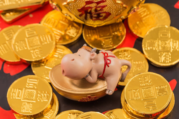 牛年的过年材料图片下载