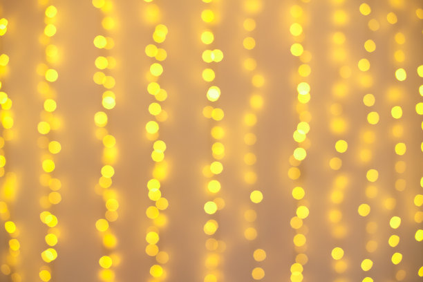 墙上挂着仙女灯图片下载