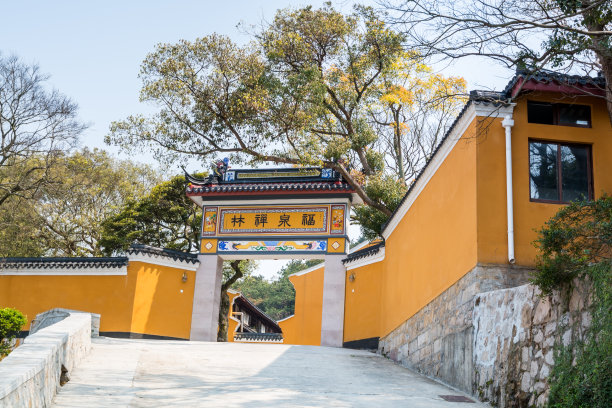 舟山群岛普陀山中国传统寺庙，中国观音菩萨宝地图片下载