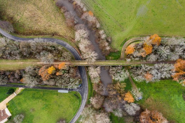 空中拍摄农村图片下载