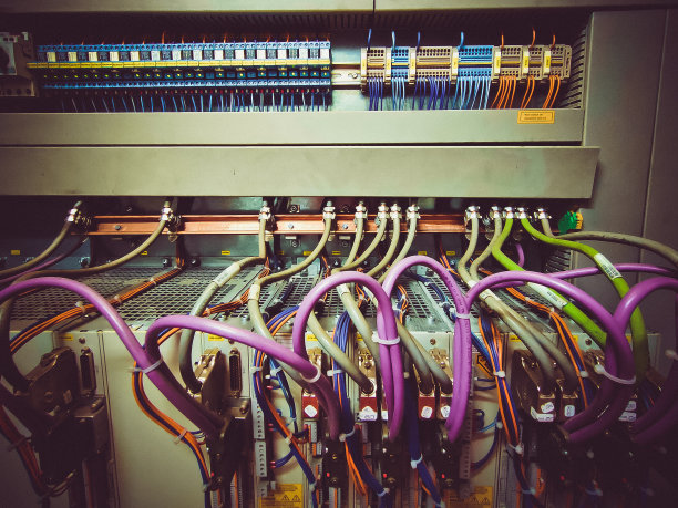 PLC控制面板，配线图片下载