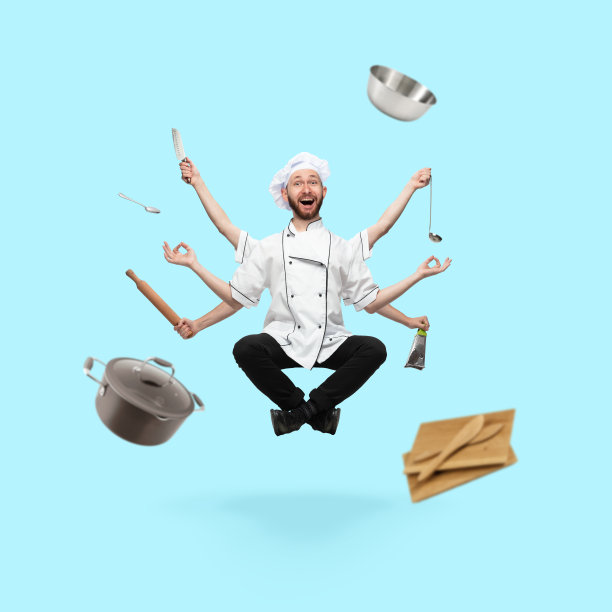 快乐英俊的多臂炊具悬浮孤立在蓝色工作室背景与设备图片下载