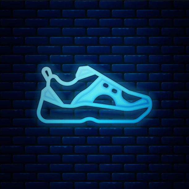霓虹健身运动鞋训练，跑步图标隔离在砖墙背景。运动鞋子。向量图片下载
