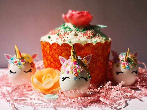 用时尚的复活节形象，装饰复活节食品图片下载