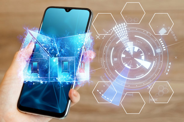 男人手中智能手机的智能家居界面。双重曝光。自动化概念，现代住宅，新技术。图片下载