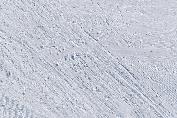滑雪道就在上面图片下载