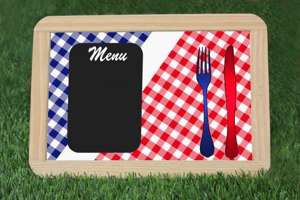 草地上的黑板图片下载