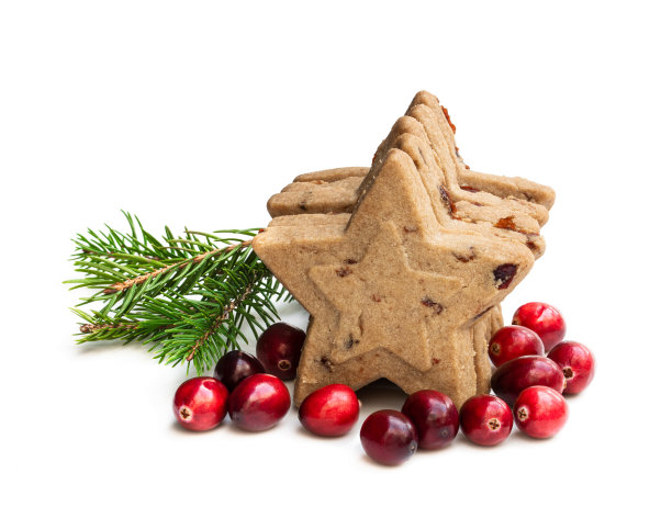 白色背景上孤立的蔓越莓圣诞饼干图片下载