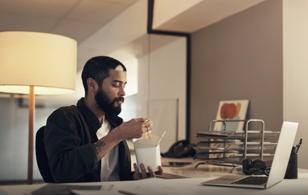 对那些上晚班的人来说很简单图片下载