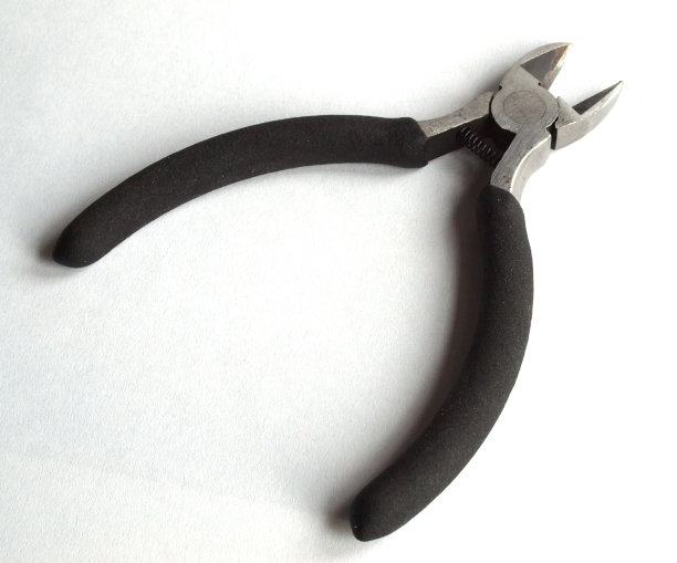 精密钳子图片下载