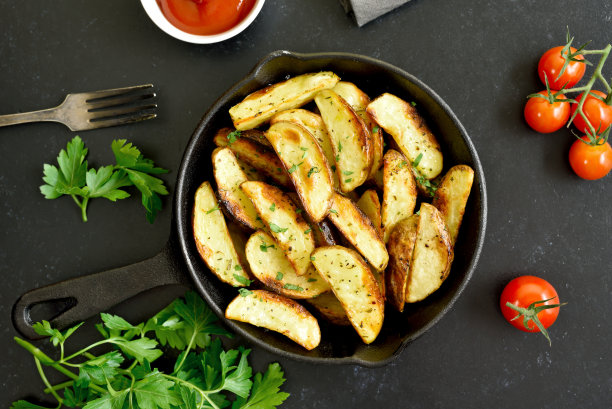 自制的香料炸土豆角图片下载