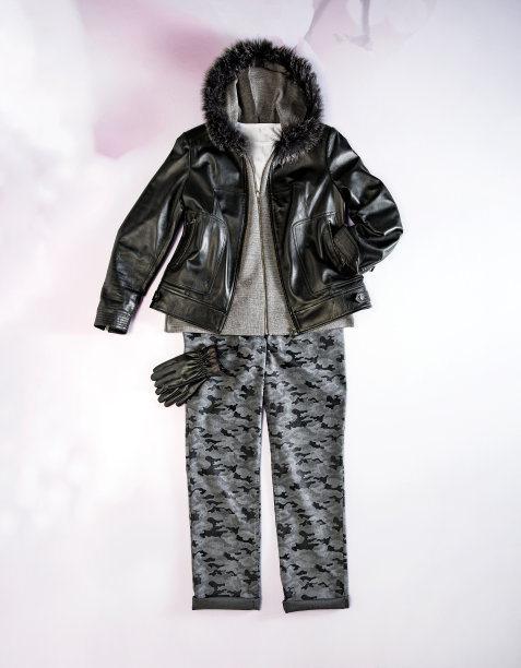 时尚女装孤立在壁纸背景上图片下载