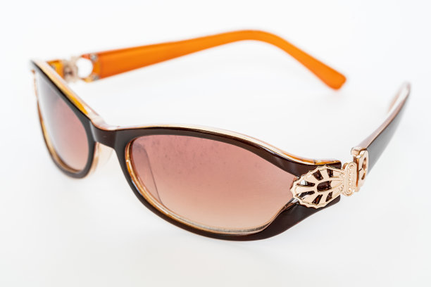 眼镜孤立在白色背景上图片下载