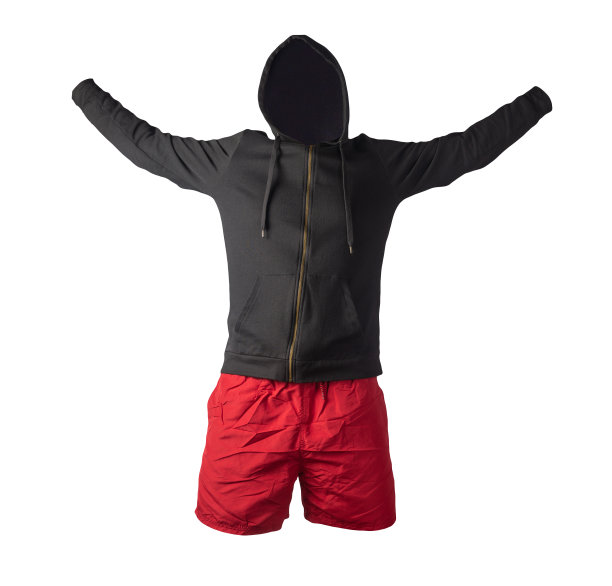 带有兜帽的熨斗拉链的运动衫和孤立在白色背景上的运动短裤。休闲运动服装图片下载