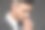 照片特写的深思冷静的男人穿着经典的服装和领带保持手掌在一起祈祷的姿势，孤立在灰色的背景图片下载
