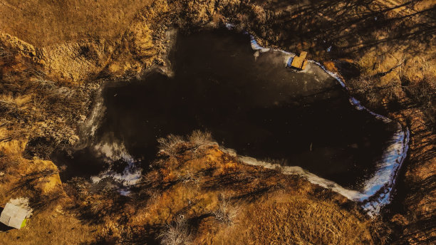 东欧的自然、风景、湖泊图片，以及这美丽的自然景观。图片下载