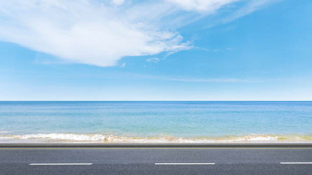 泰国美丽的海滩公路。图片下载