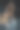 高大的女运动员摆姿势在健身房的长凳上哑铃。健身和健美的概念。图片下载