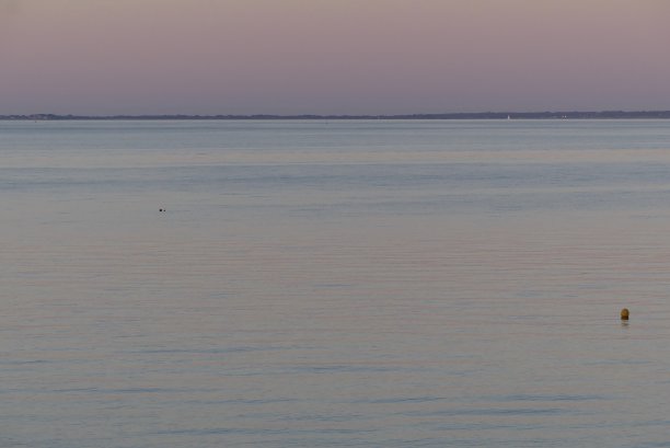 粉色的天空图片下载