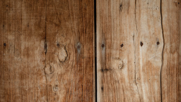 俯视：一张有磨损的木质背景图图片下载