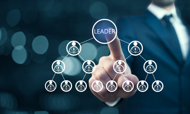 男人触摸领袖的概念图片下载