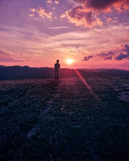 走到尽头。图片下载