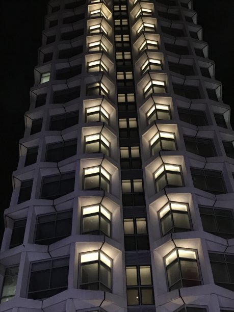 伦敦的Centre Point Tower。图片下载