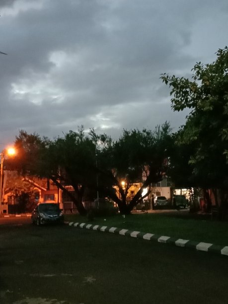 美丽的乌云图片下载