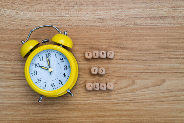 闹钟与文字时间玩图片下载