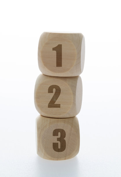 木制骰子，编号为123图片下载