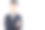 学生展示竖起大拇指图片下载