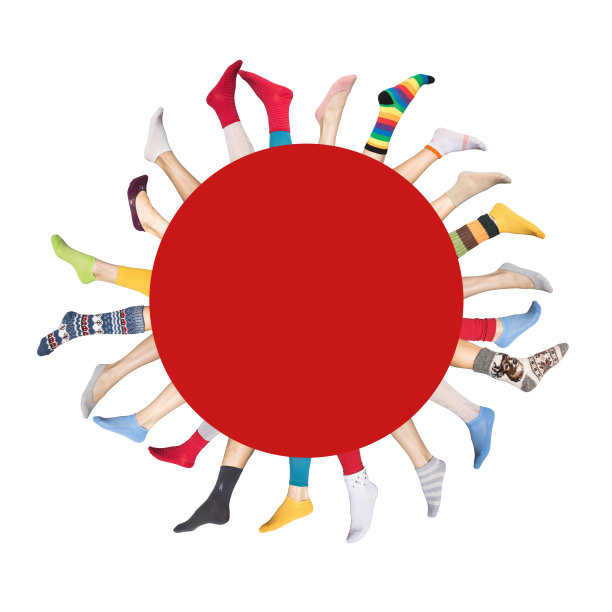 白色背景上的彩色袜子图片下载