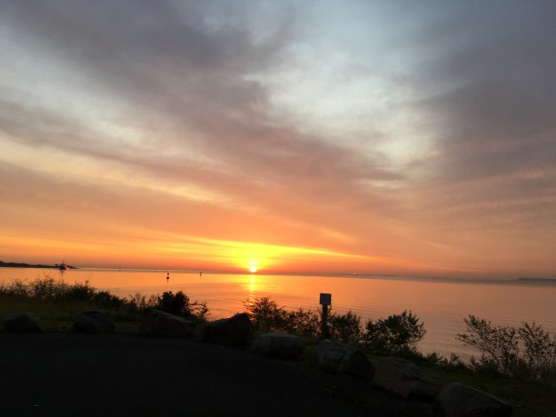 黄金多云的天空图片下载